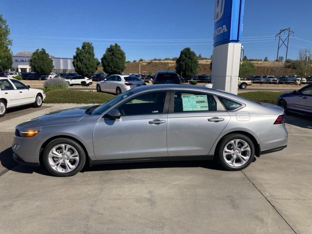 Photo of 2025 Solar Silver Metallic Honda Accord