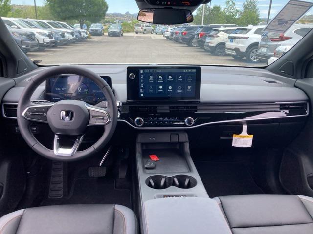 Photo of 2025 Snowfall Pearl Honda Prologue