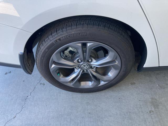 Photo of 2024 Platinum White Pearl Honda Accord