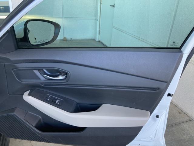 Photo of 2024 Platinum White Pearl Honda Accord