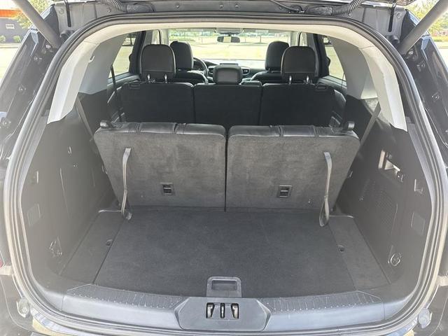 Photo of 2020 Black Ford Explorer