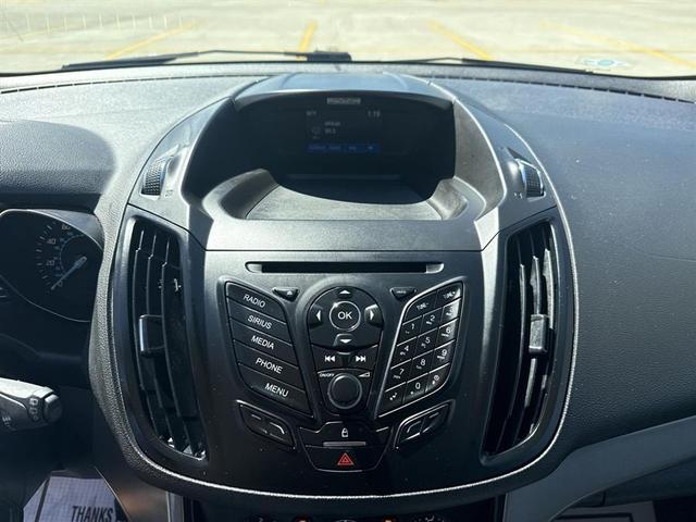 Photo of 2016 Silver Ford Escape