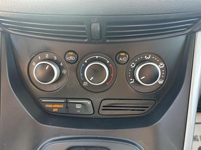 Photo of 2016 Silver Ford Escape