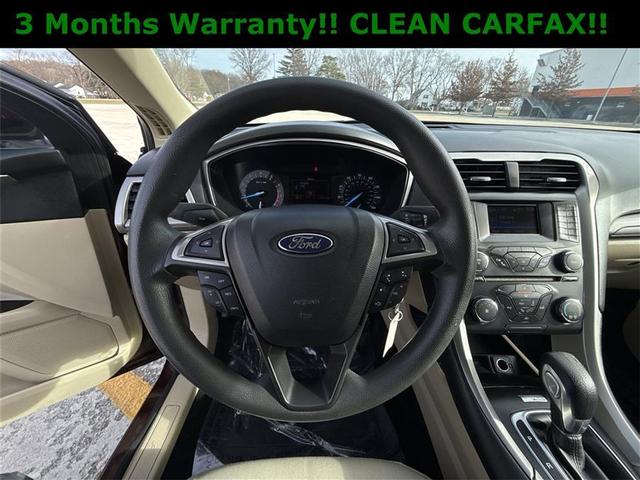 Photo of 2013 Red Ford Fusion