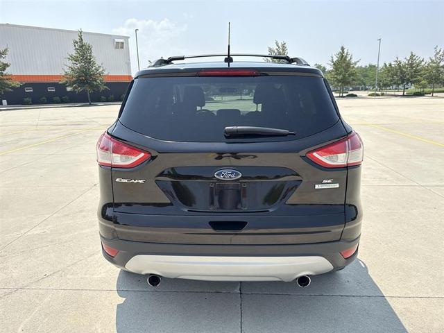 Photo of 2013 Brown Ford Escape