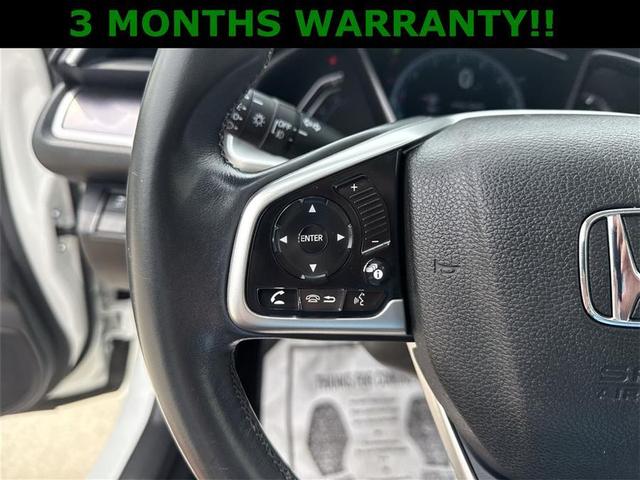 Photo of 2018 White Honda Civic