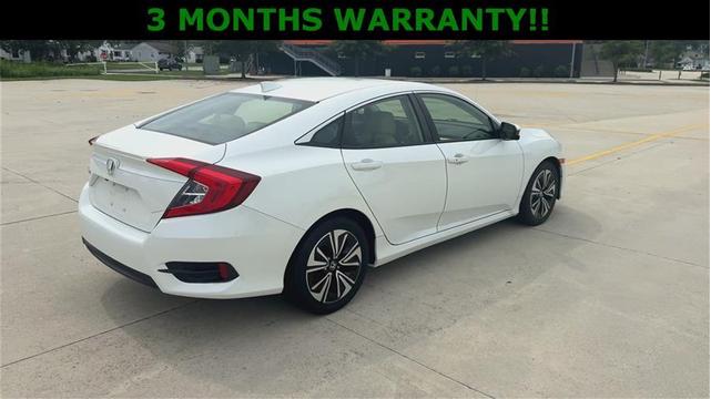 Photo of 2018 White Honda Civic