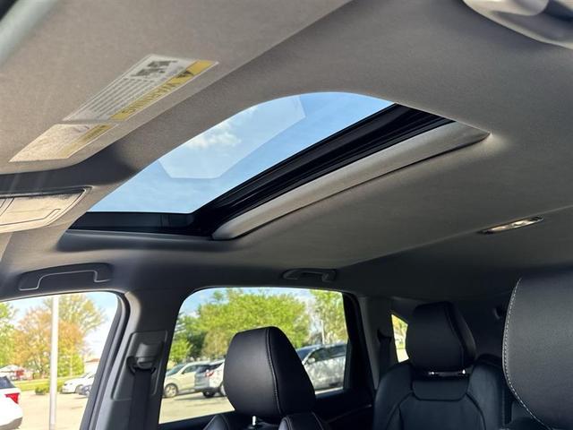 Photo of 2019 Gray Acura MDX