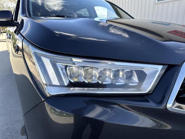 Photo of 2019 Gray Acura MDX