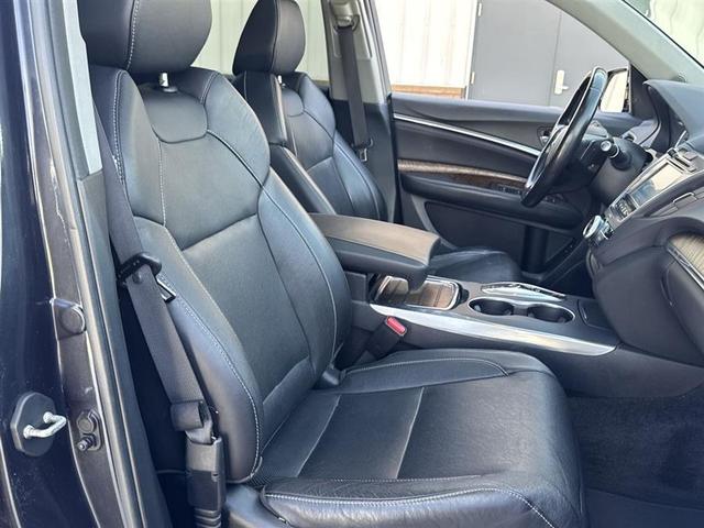 Photo of 2019 Gray Acura MDX