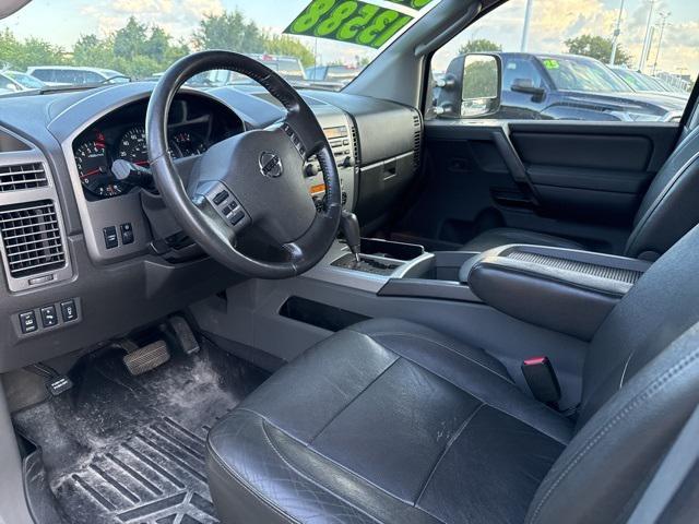 Photo of 2007 Radiant Silver Nissan Titan