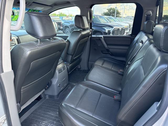 Photo of 2007 Radiant Silver Nissan Titan