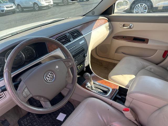 Photo of 2006 White Opal Buick LaCrosse