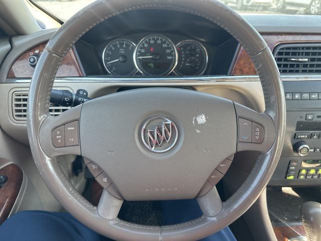 Photo of 2006 White Opal Buick LaCrosse