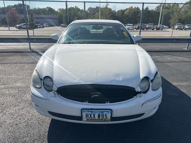 Photo of 2006 White Opal Buick LaCrosse
