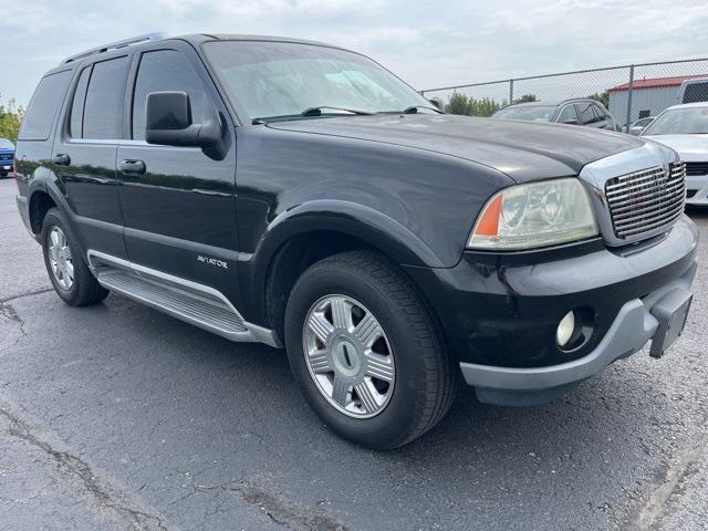 Photo of 2003 Black Clearcoat Lincoln Aviator