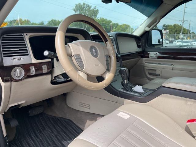 Photo of 2003 Black Clearcoat Lincoln Aviator