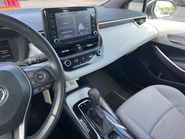 Photo of 2022 Classic Silver Metallic Toyota Corolla
