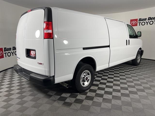 Photo of 2024 Summit White GMC Savana 2500