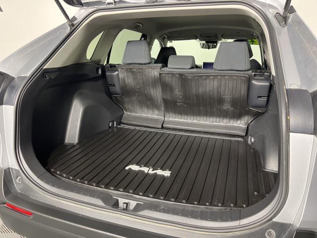 Photo of 2023 Silver Sky Metallic Toyota RAV4