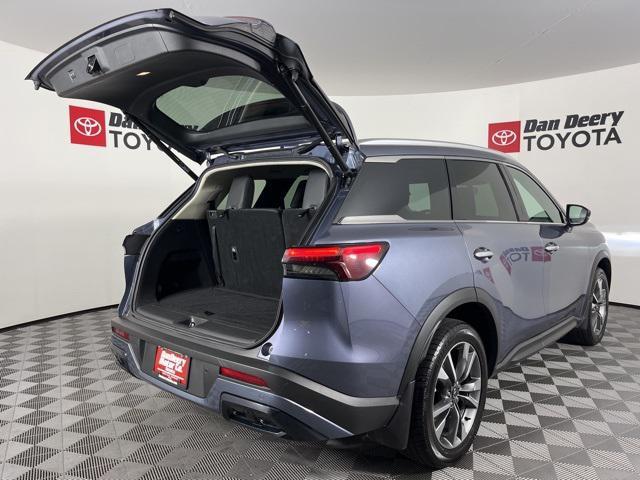 Photo of 2025 Harbor Gray INFINITI QX60