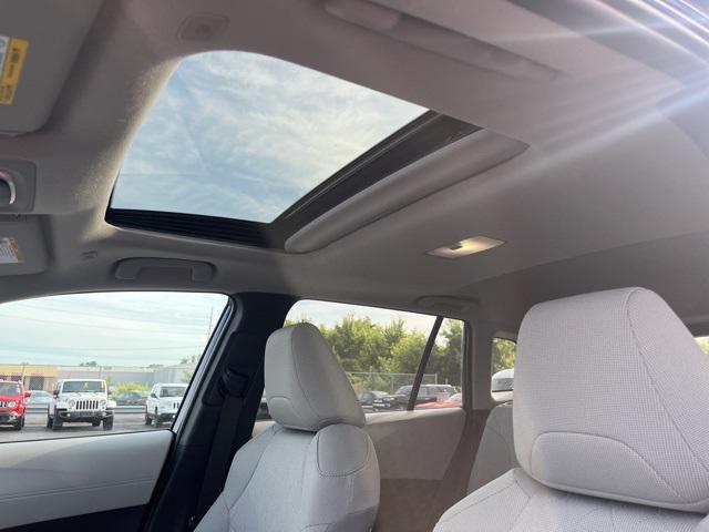 Photo of 2024 Blue Crush Metallic Toyota Corolla Cross