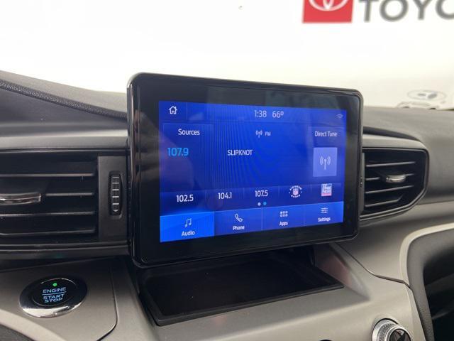 Photo of 2021 Black Metallic Ford Explorer