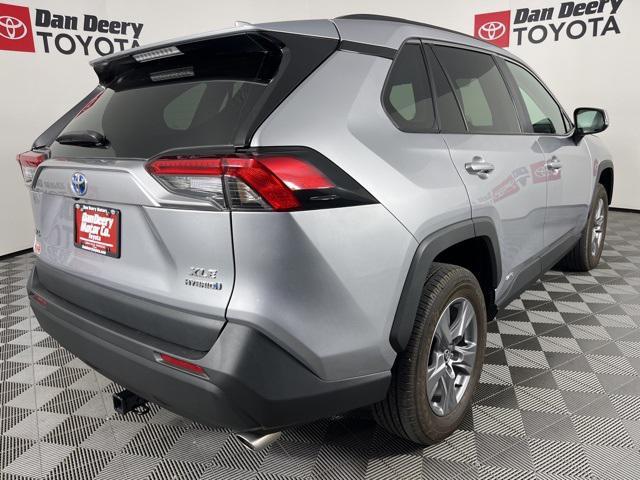 Photo of 2023 Silver Sky Metallic Toyota RAV4 Hybrid