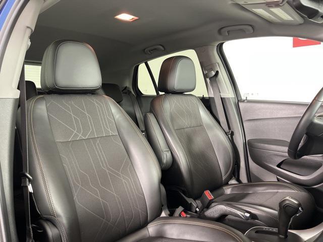 Photo of 2020 Pacific Blue Metallic Chevrolet Trax