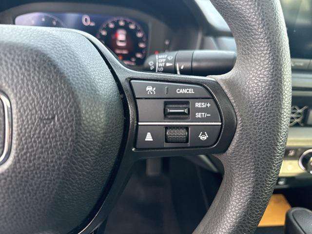 Photo of 2023 Platinum White Pearl Honda Accord