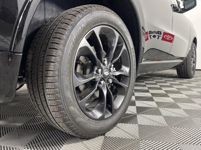 Photo of 2025 DB Black Clearcoat Dodge Durango