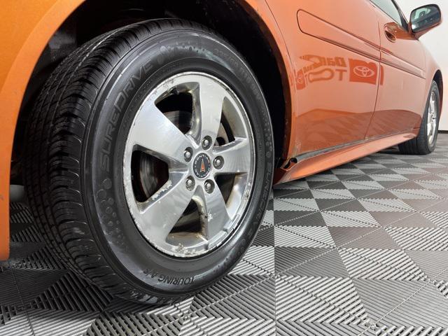 Photo of 2005 Fusion Orange Metallic Pontiac Grand Prix