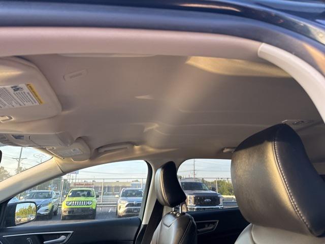 Photo of 2024 Blue Metallic Ford Edge