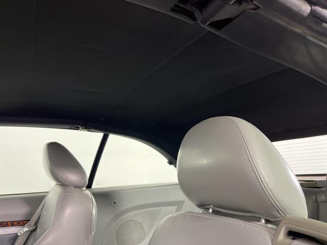 Photo of 2008 Marathon Blue Pearlcoat/Black Vinyl Top Chrysler Sebring