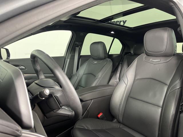 Photo of 2024 Argent Silver Metallic Cadillac XT4