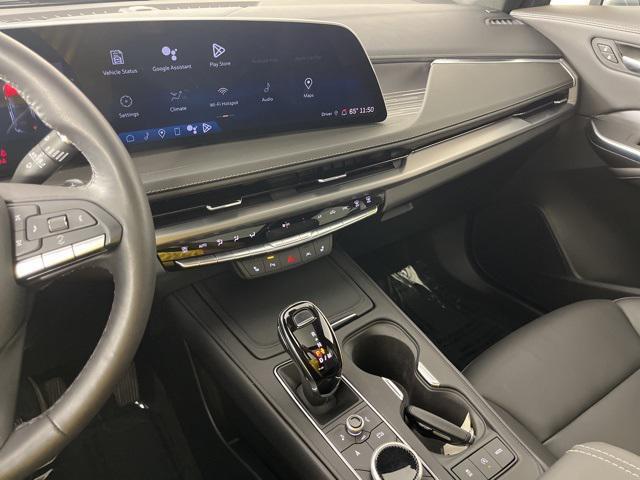 Photo of 2024 Argent Silver Metallic Cadillac XT4
