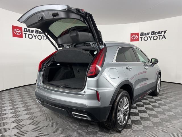 Photo of 2024 Argent Silver Metallic Cadillac XT4