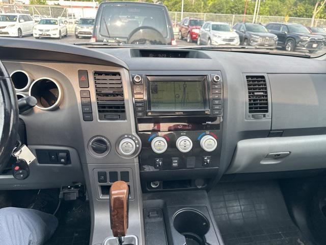 Photo of 2013 Magnetic Gray Metallic Toyota Tundra