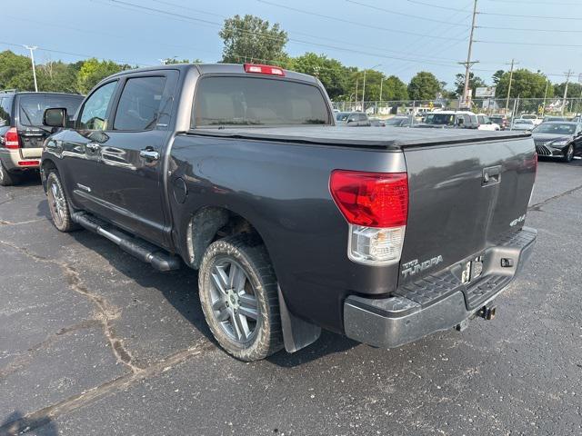 Photo of 2013 Magnetic Gray Metallic Toyota Tundra