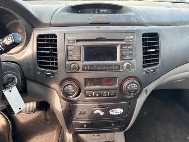 Photo of 2009 Silver Kia Optima