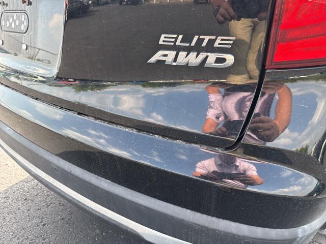 Photo of 2016 Crystal Black Pearl Honda Pilot