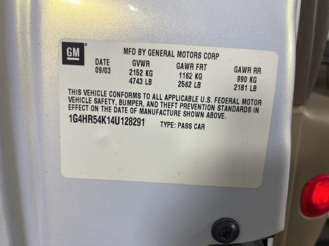 Photo of 2004 White Gold Buick LeSabre