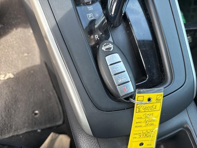 Photo of 2017 Aspen White Nissan Sentra