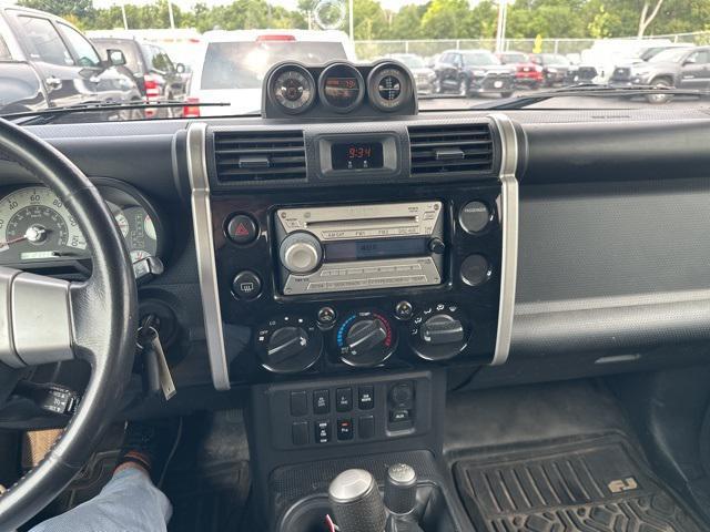 Photo of 2007 Black Diamond Toyota FJ Cruiser