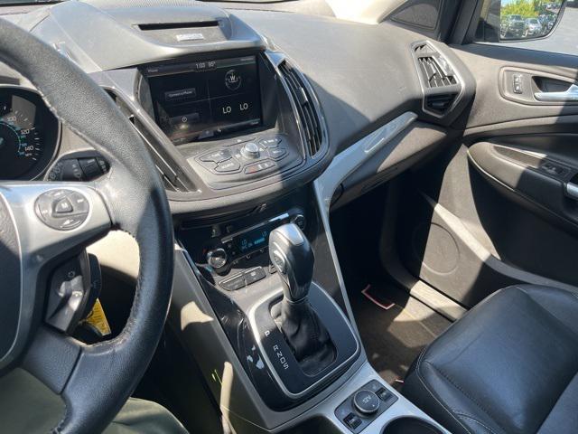 Photo of 2013 Ginger Ale Metallic Ford Escape