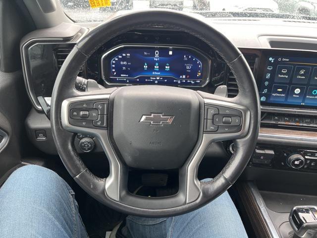 Photo of 2022 Black Chevrolet Silverado 1500