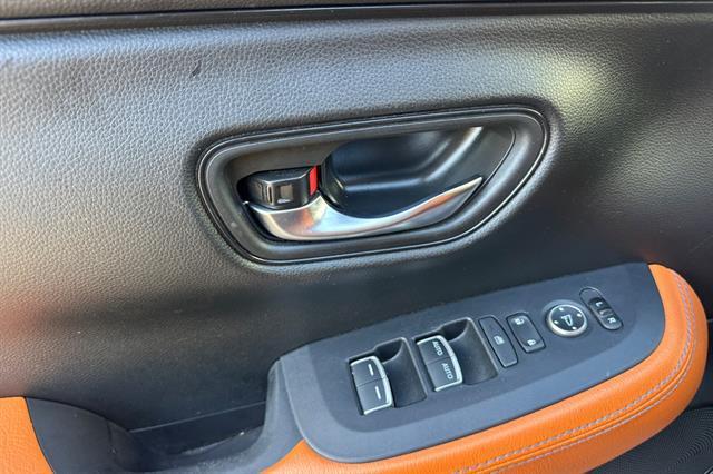 Photo of 2024 Nordic Forest Pearl Honda HR-V