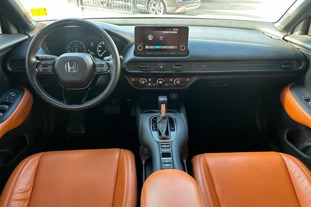 Photo of 2024 Nordic Forest Pearl Honda HR-V
