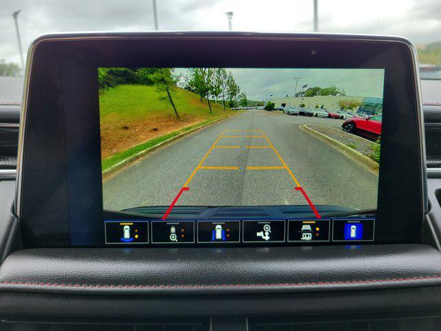 Photo of 2022 Black Chevrolet Suburban