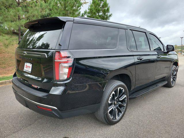 Photo of 2022 Black Chevrolet Suburban